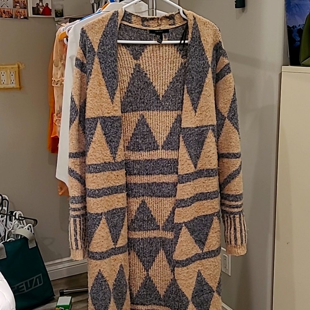 Cardigan sweater